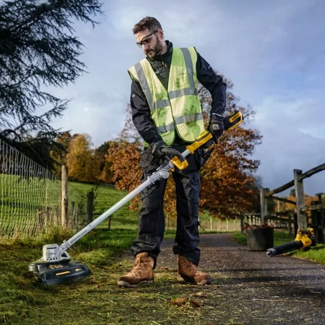 Coupe-bordures repliable XR 18V Dewalt DCMST561N (sans batterie ni chargeur) — Machine seule — vue 6