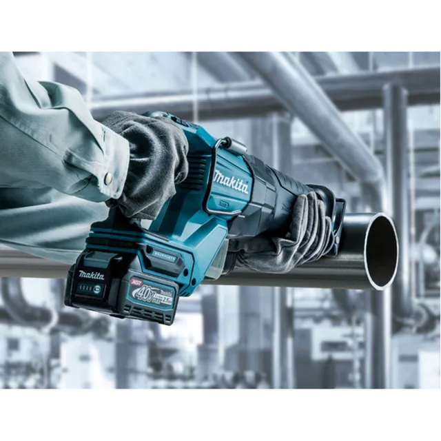 Scie sabre récipro 40V XGT Makita JR001GD201 + 2 batteries 2,5 Ah + chargeur rapide + coffret — 2 batteries 2 — vue 5