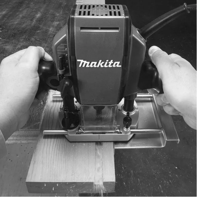 Défonceuse Makita RP0900XJ — 900 W — RP0900XJ — vue 5
