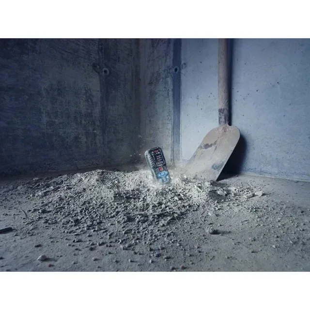 Télémètre laser 2 x 1,5V Bosch GLM 50-27 C Professional rouge + 2 piles AA - 0601072T00 — Référence 0601072T00 — vue 4