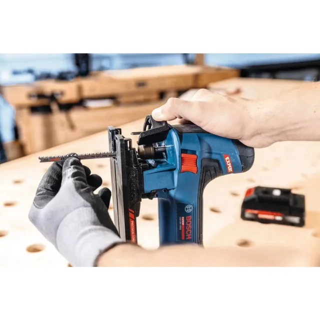 Scie sauteuse 18V Bosch Expert EXST18V-155S (sans batterie ni chargeur) - 06015B0100 — Machine seule · L-BOXX — vue 6